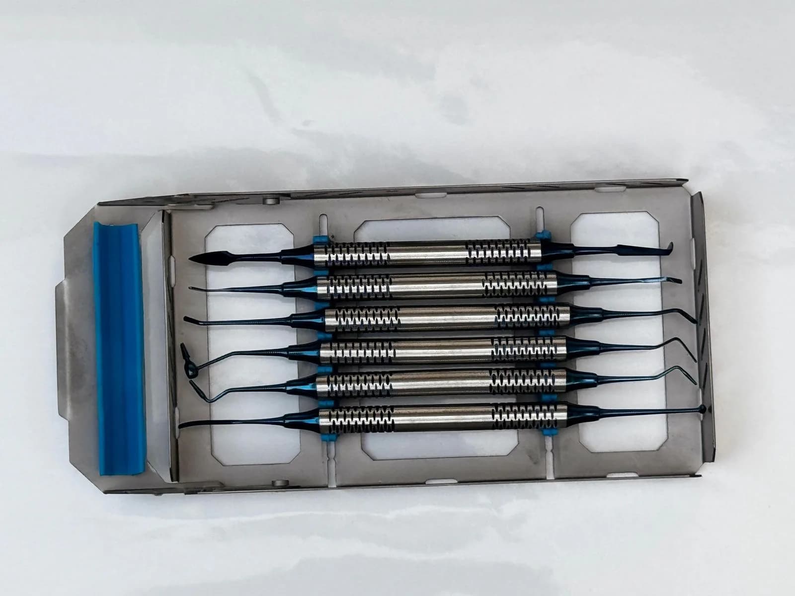 Six-piece composite restorative instrument set
